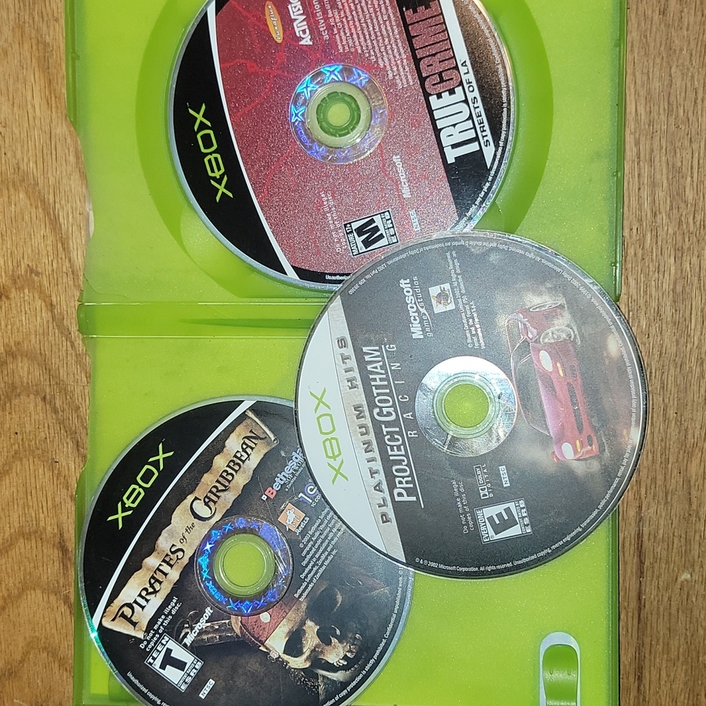Three xbox 🎮 - Picture 1 of 9